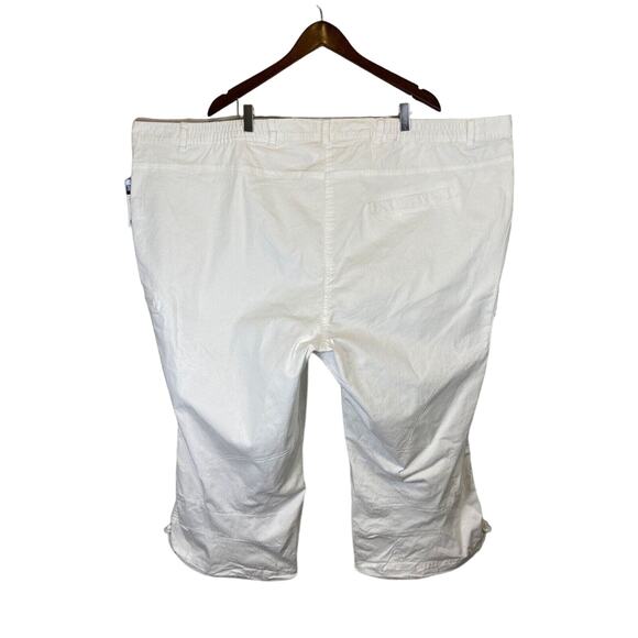 NWT Ulla Popken White Cotton Cargo Capri Pants Plus Size Stretch Pockets - Picture 1 of 16